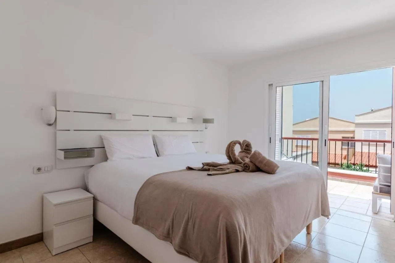 Comfortable Villa Private Garden Costa Adeje