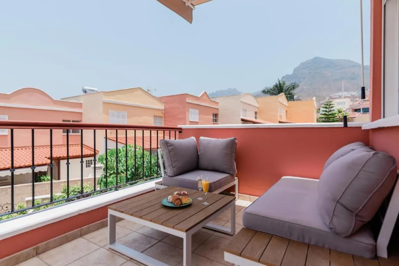 Comfortable Villa Private Garden Costa Adeje